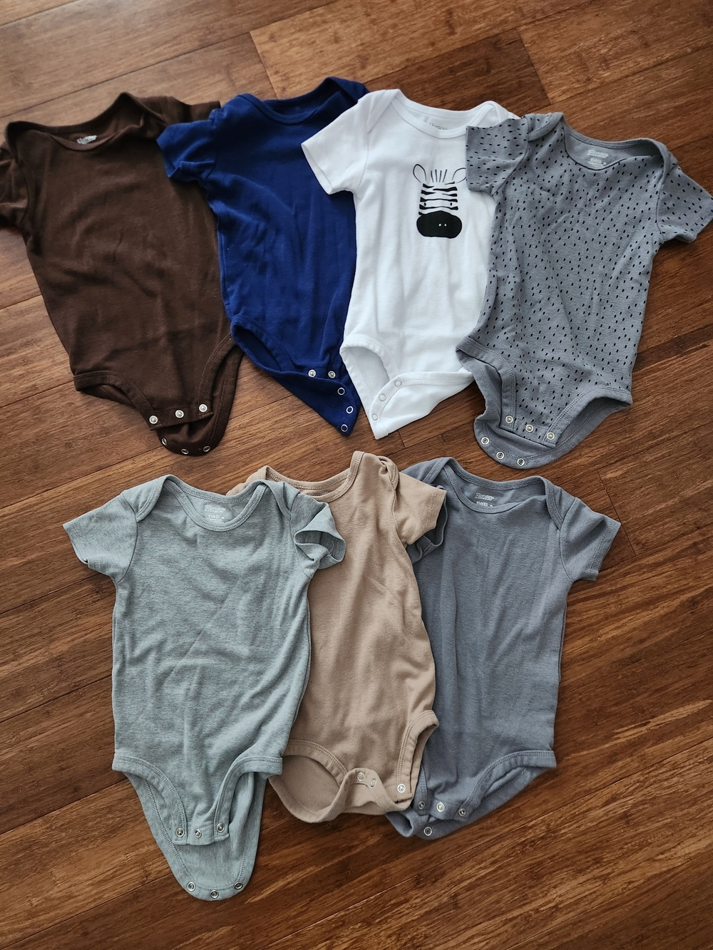 Hanes Lot Of 7 Baby Boy's Multi-Color One-Piece Bodysuits Onesies, 18-24 Months